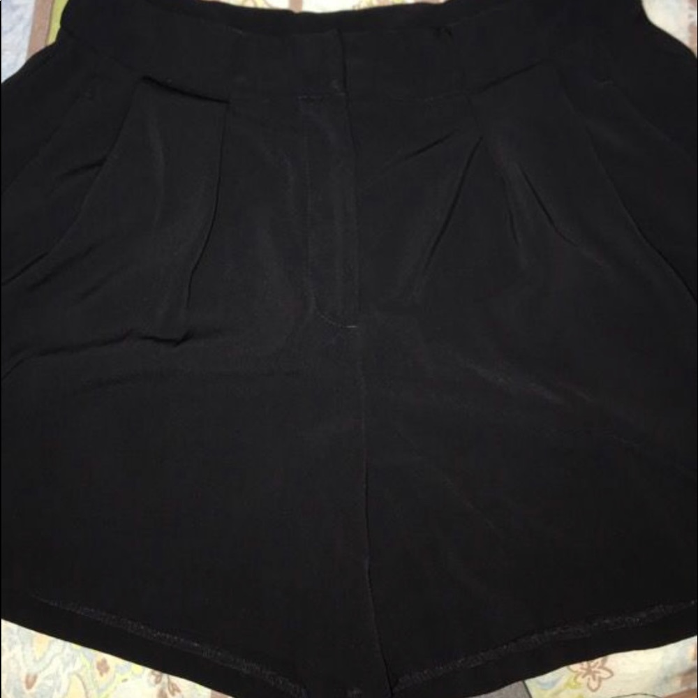 Jlo shorts skirt